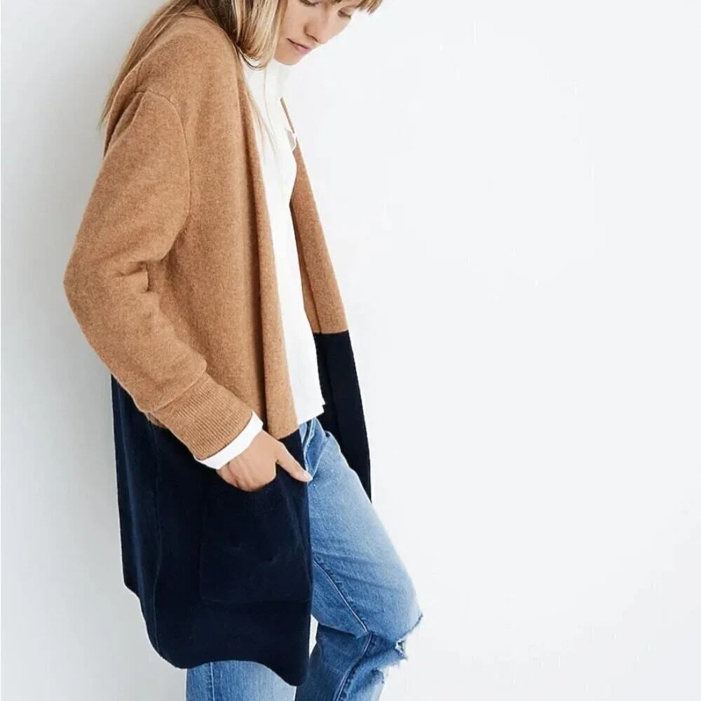 Madewell Kent Colorblock Cardigan XS Taupe Navy Wool Alpaca Coziest Yarn J8607
